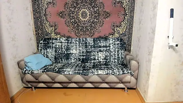 Snapshot of Marrymepls chatting on February 2025 03:41:02 PM Marrymepls online show from February 2025 03:41:02 PM