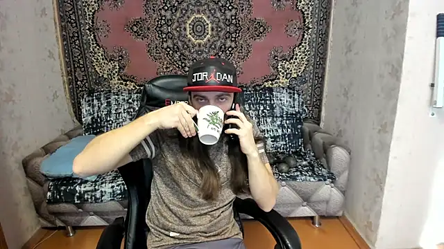 Snapshot of Marrymepls chatting on March 2025 02:51:02 PM Marrymepls online show from March 2025 02:51:02 PM