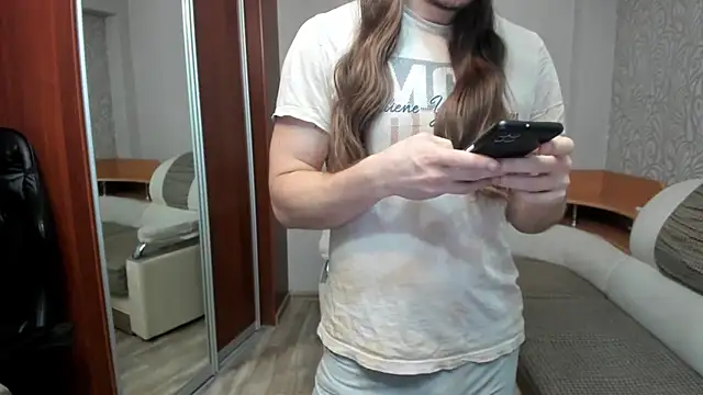 Marrymepls online show from December 2025 08:05:02 PM