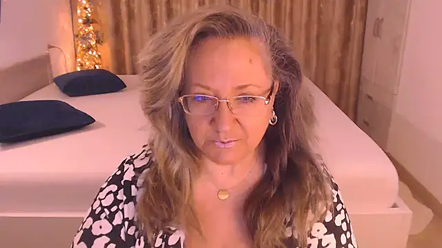 Raisshy online show from February 2026 06:09:01 AM