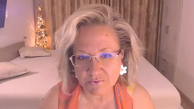 Raisshy online show from July 2026 01:55:02 AM