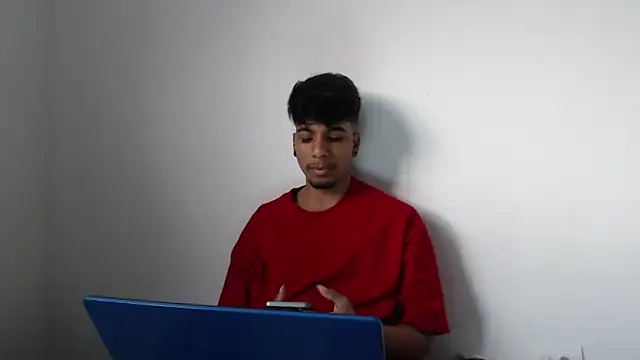 stevenosori online show from December 2025 11:01:02 PM