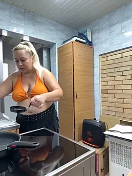 SabinaSweety online show from September 2025 07:30:01 AM