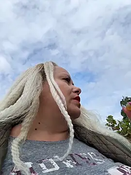 SabinaSweety online show from October 2025 11:33:02 AM