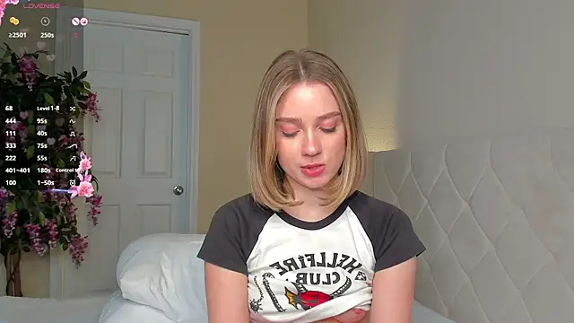 Snapshot of BabyEllen chatting on January 2025 10:04:01 PM BabyEllen online show from January 2025 10:04:01 PM