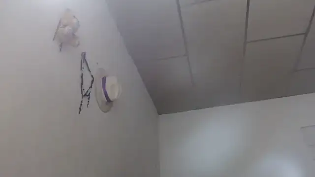 adrixxx38 online show from November 2025 09:58:01 PM