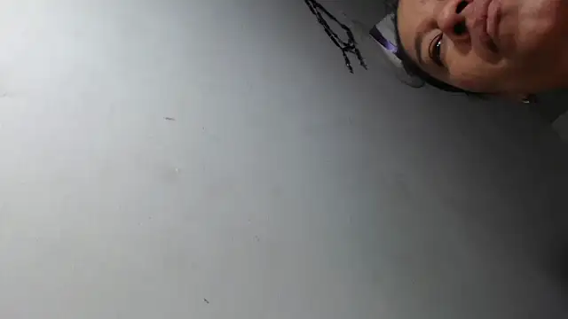 adrixxx38 online show from January 2026 04:44:01 PM