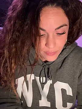 Clara-xoxo online show from January 2025 11:13:02 PM