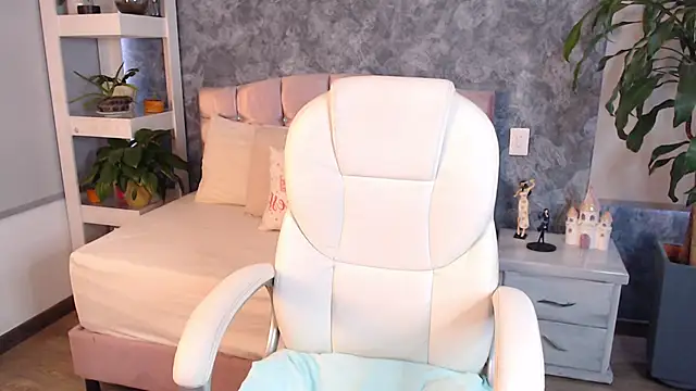 niko robin online show from September 2025 07:38:01 PM