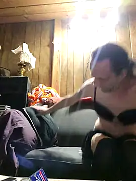 Snapshot of Ryoko_Momoko chatting on April 2026 03:23:02 AM Ryoko Momoko online show from April 2026 03:23:02 AM