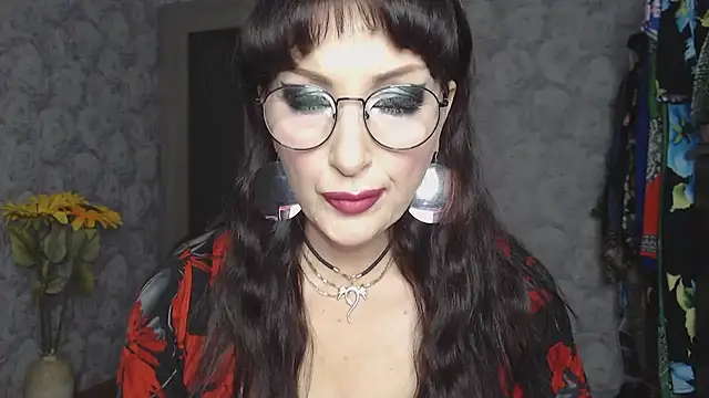 Aziza1 online show from October 2025 04:18:02 PM