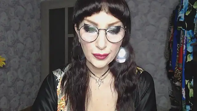 Snapshot of Aziza1 chatting on December 2025 11:59:01 AM Aziza1 online show from December 2025 11:59:01 AM