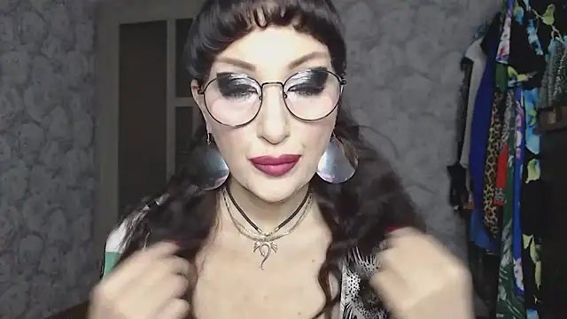 Snapshot of Aziza1 chatting on December 2025 11:50:02 AM Aziza1 online show from December 2025 11:50:02 AM