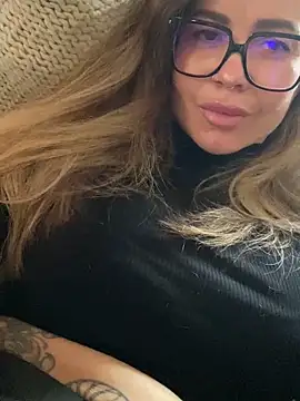 Etwas neugierig online show from December 2024 02:12:01 PM