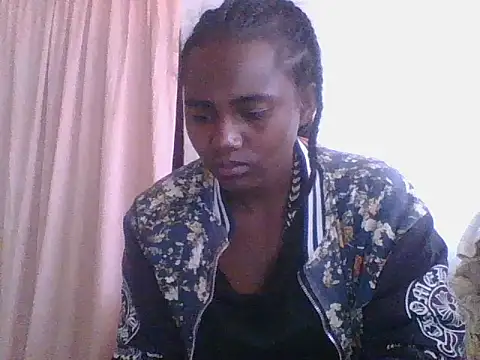 Snapshot of Hamie_sexy chatting on September 2025 08:47:01 AM Hamie sexy online show from September 2025 08:47:01 AM