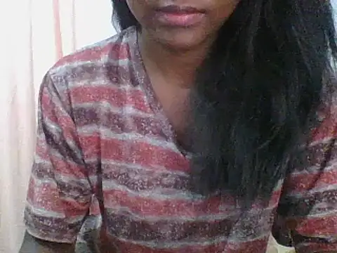 Snapshot of Hamie_sexy chatting on October 2025 10:35:02 AM Hamie sexy online show from October 2025 10:35:02 AM