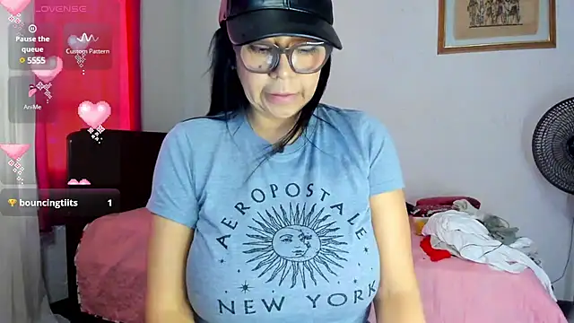 Silver Lovee online show from January 2025 08:03:02 PM