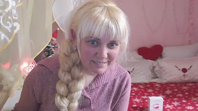 SunnySylvia online show from January 2025 05:07:02 PM