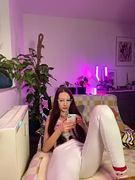 Trixie-Tainted online show from January 2025 07:21:02 PM