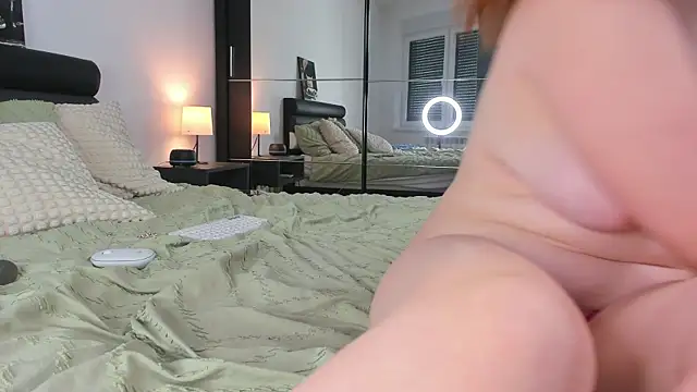 YammyPie online show from February 2025 11:40:02 AM