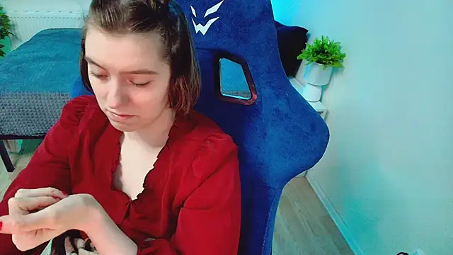 CranberryHot online show from November 2025 02:11:02 AM