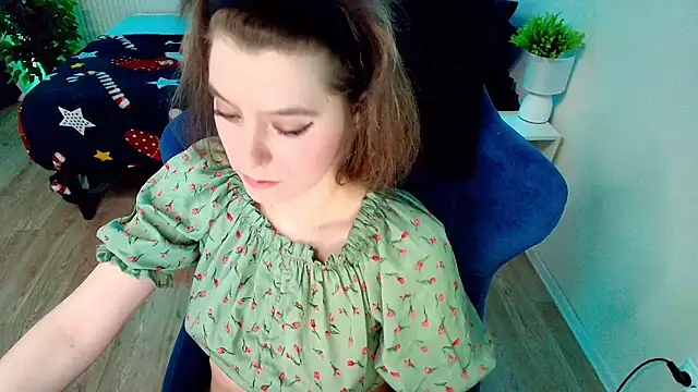 CranberryHot online show from March 2026 11:55:02 PM