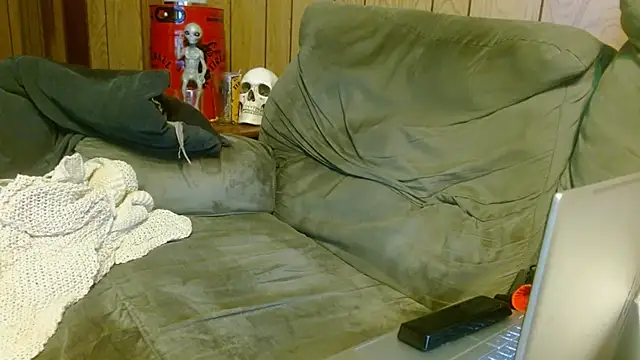 snickers1 online show from September 2025 02:44:01 AM