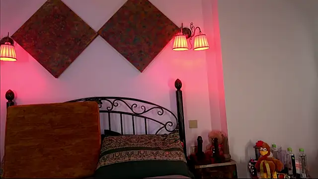 einneuesleben online show from February 2025 12:37:02 PM