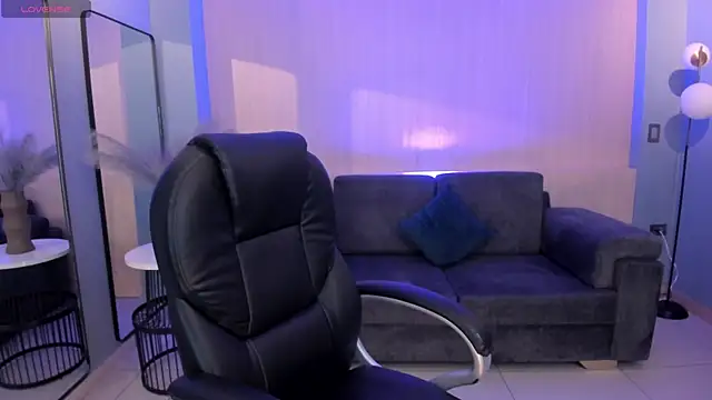 MorganHicks online show from January 2025 11:35:01 AM