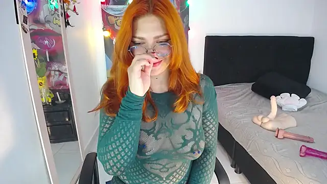 coraline101  online show from March 2026 02:05:02 AM