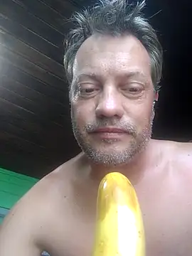 Alvaro2017 online show from February 2025 07:38:02 PM