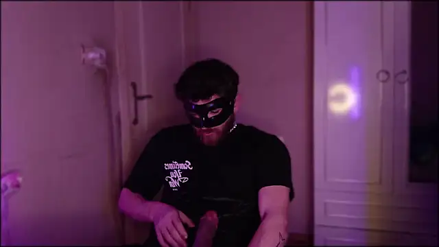 Snapshot of Bullish chatting on March 2025 05:06:02 PM Bullish online show from March 2025 05:06:02 PM