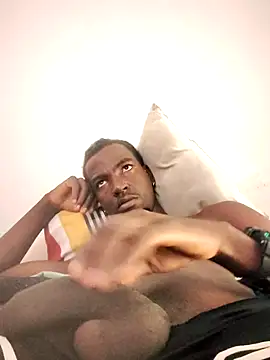 Jheronn28 online show from October 2025 09:37:01 PM