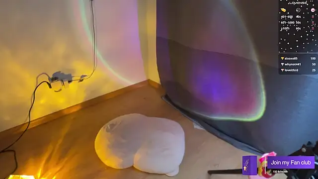 aesthetic boyy online show from December 2024 11:51:01 PM