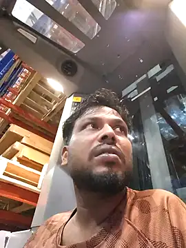 Rockybul1 online show from October 2025 06:16:02 PM