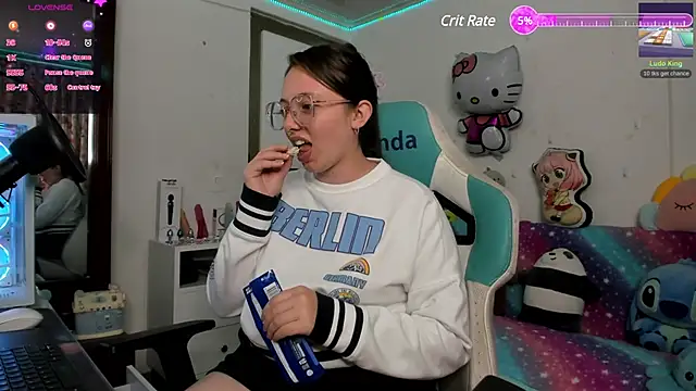 linda-schmidt online show from January 2025 01:37:02 AM