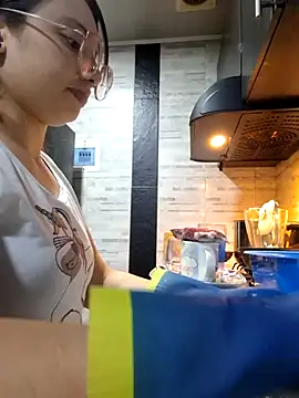 linda-schmidt online show from October 2025 08:29:02 PM