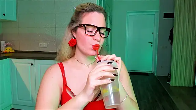 HotTiffani online show from October 2025 07:06:01 AM