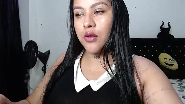 venuz mendoza20 online show from October 2025 01:39:02 PM