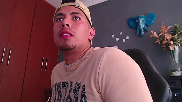 geirge teacherxx online show from January 2025 08:54:01 PM