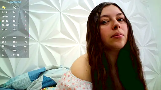 Snapshot of jerryandjessica chatting on December 2025 04:45:02 PM jerryandjessica online show from December 2025 04:45:02 PM