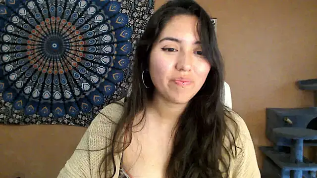 IntimateTales online show from November 2025 08:34:02 AM