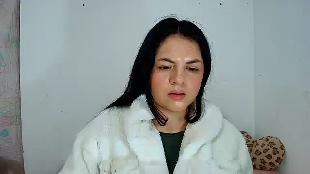 Snapshot of Anal_Milky_Momma chatting on October 2025 02:06:02 PM Anal Milky Momma online show from October 2025 02:06:02 PM