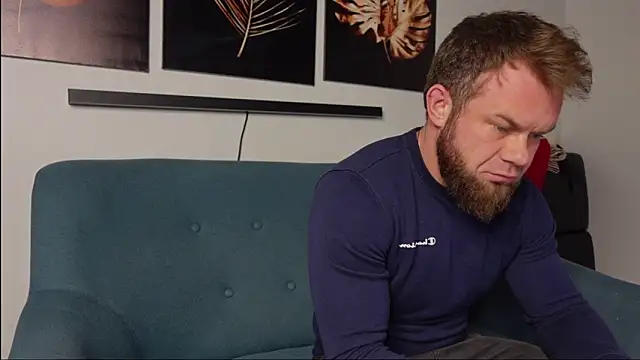 Tommy Burnz online show from January 2025 04:20:01 AM