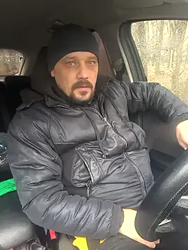 DanielOhCool online show from December 2024 10:55:02 AM