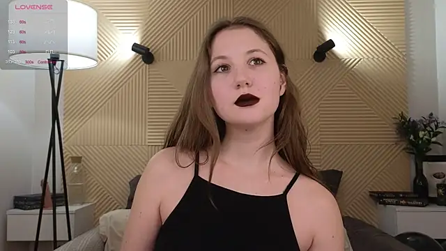 Snapshot of Elizavetta_Miller chatting on December 2025 04:36:01 PM Elizavetta Miller online show from December 2025 04:36:01 PM