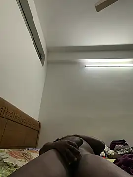 strongguyindia online show from March 2026 06:20:01 PM