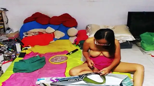 1CuteAndSexy69 online show from January 2025 06:14:01 PM