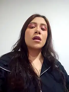 DORYY online show from October 2025 09:03:02 PM