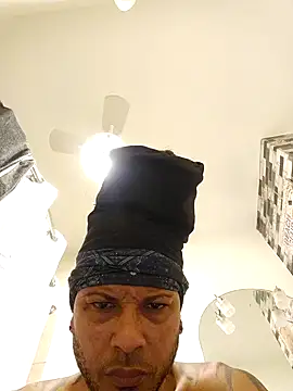 tropikboy online show from February 2025 09:58:02 AM